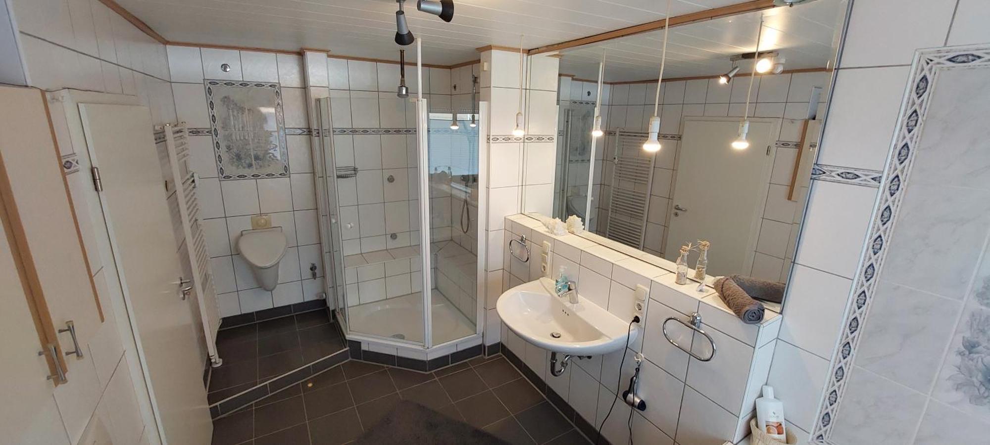 Apartment Mw 82m2 Weserbergland An Der Weser 2 Terrassen Waesche Und Endreinigung *