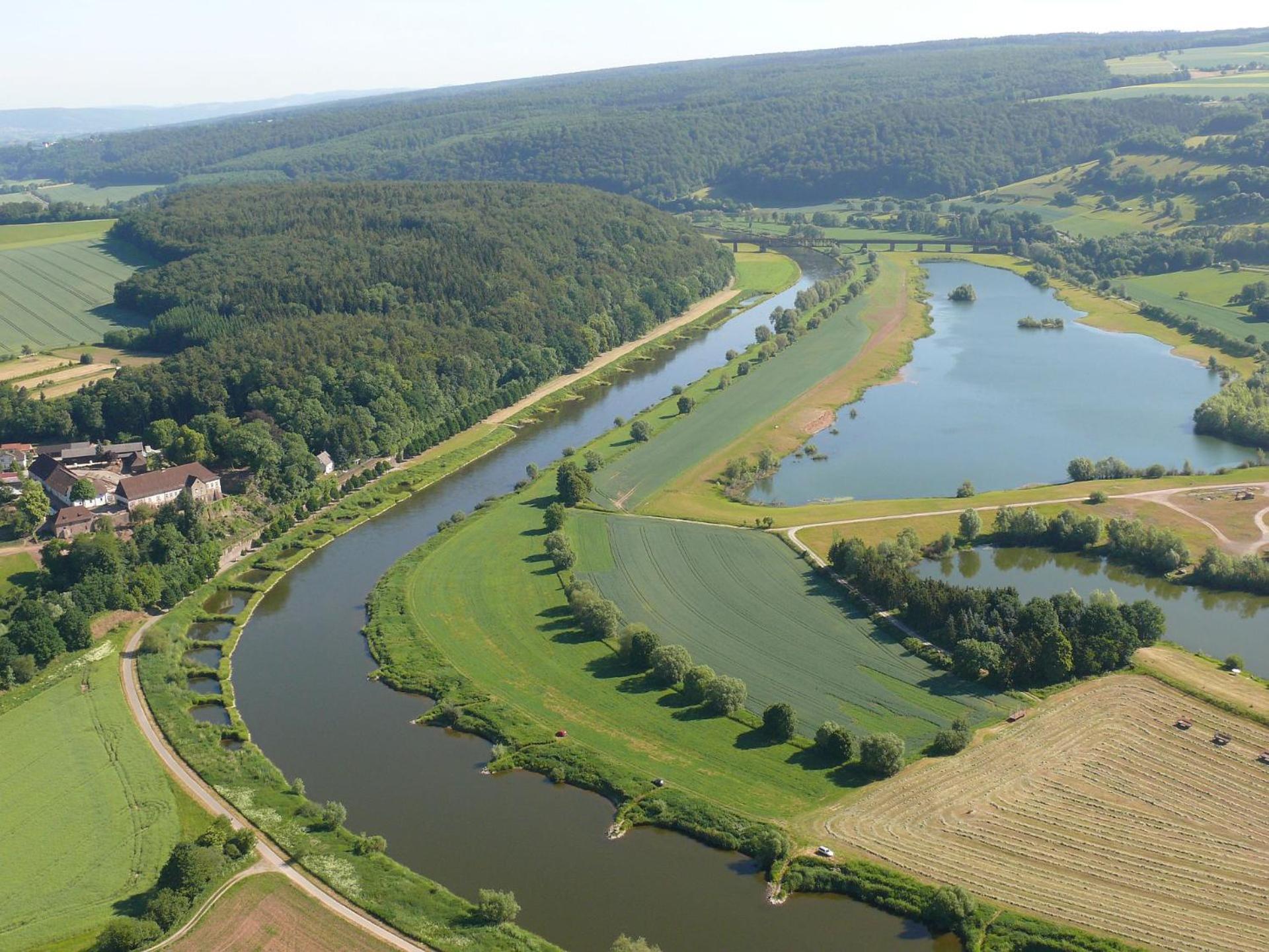 Mw 82m2 Weserbergland An Der Weser 2 Terrassen Waesche Und Endreinigung * Höxter