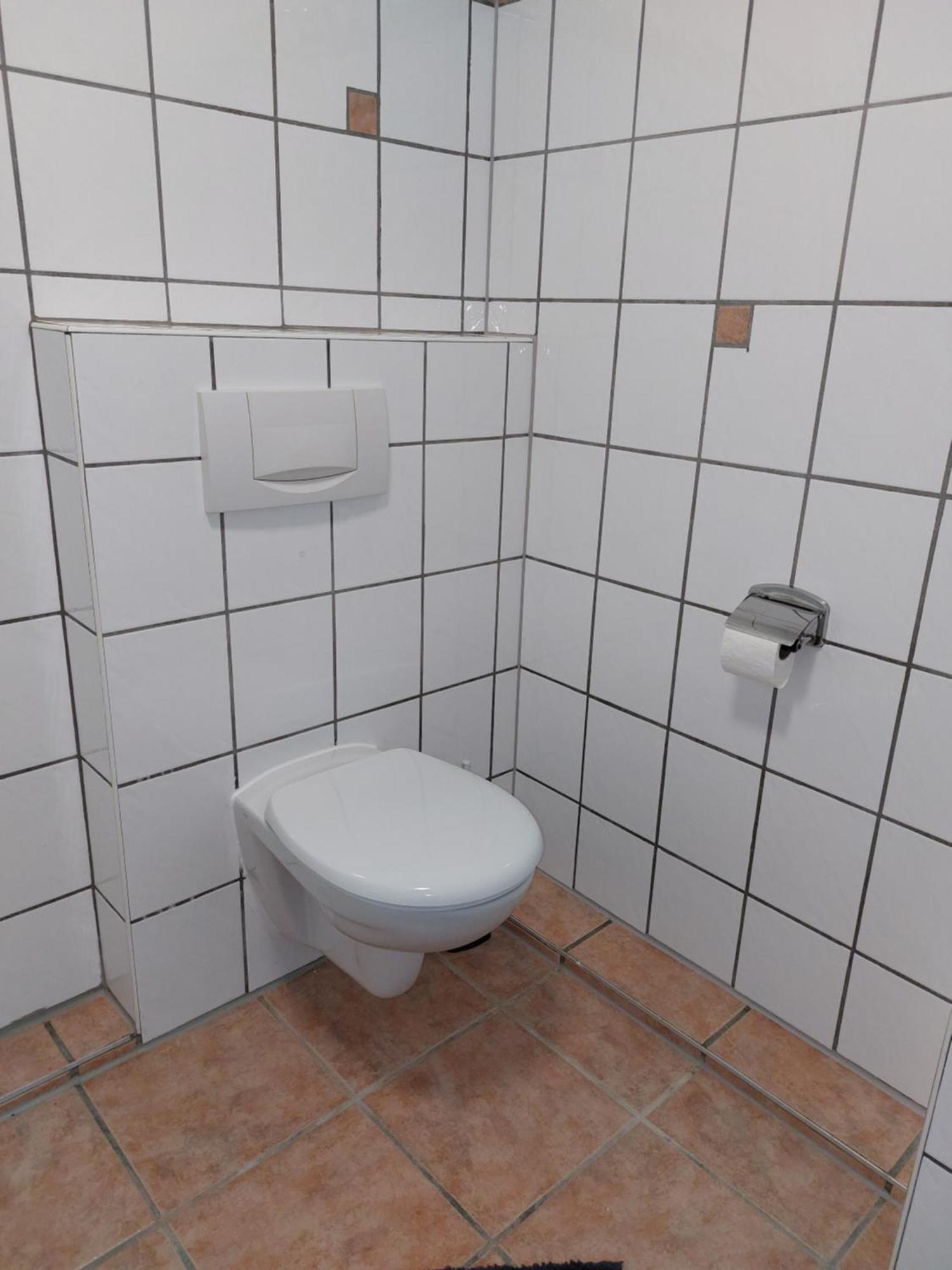 Mw 82m2 Weserbergland An Der Weser 2 Terrassen Waesche Und Endreinigung