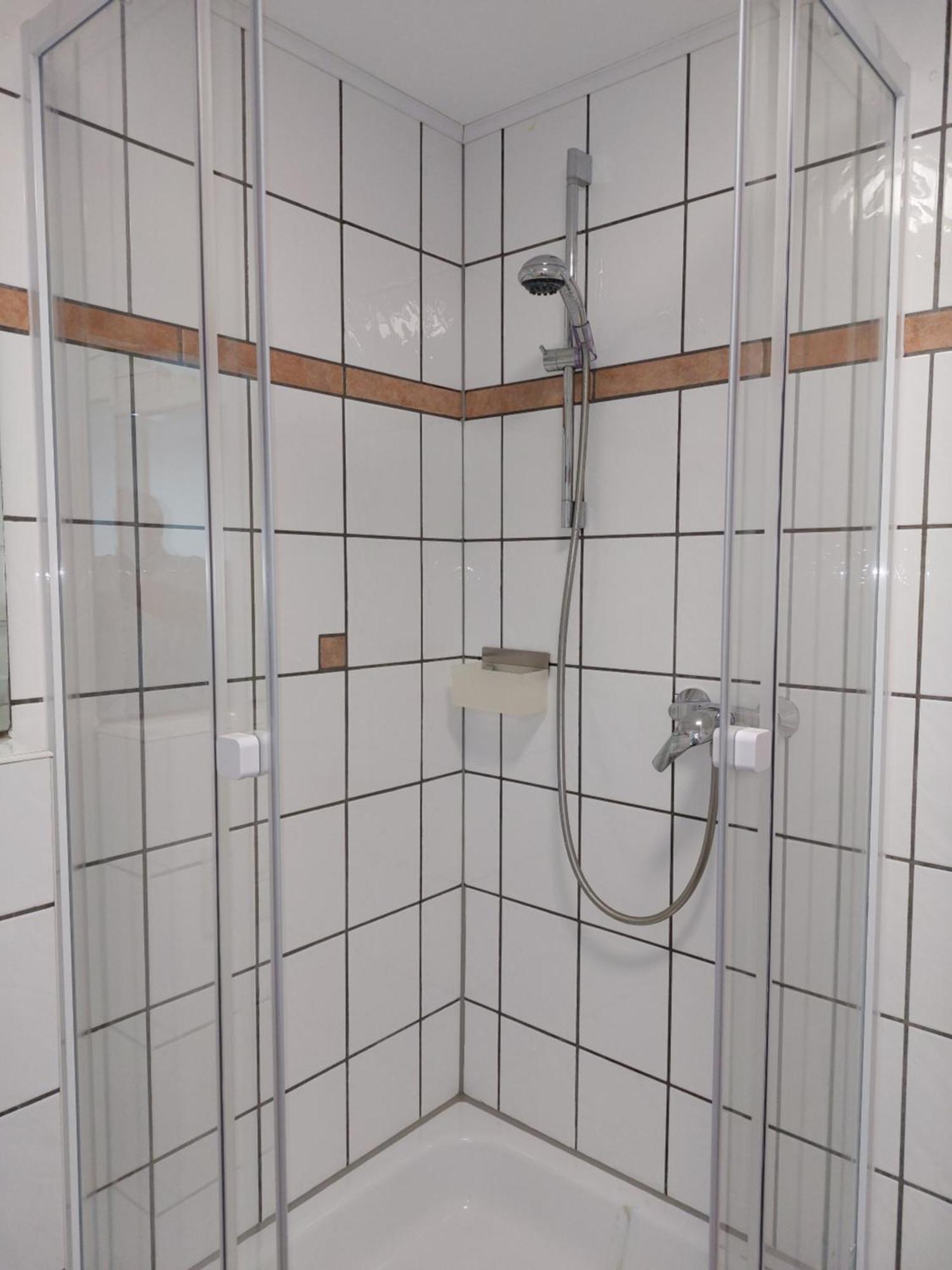 Apartment Mw 82m2 Weserbergland An Der Weser 2 Terrassen Waesche Und Endreinigung Höxter